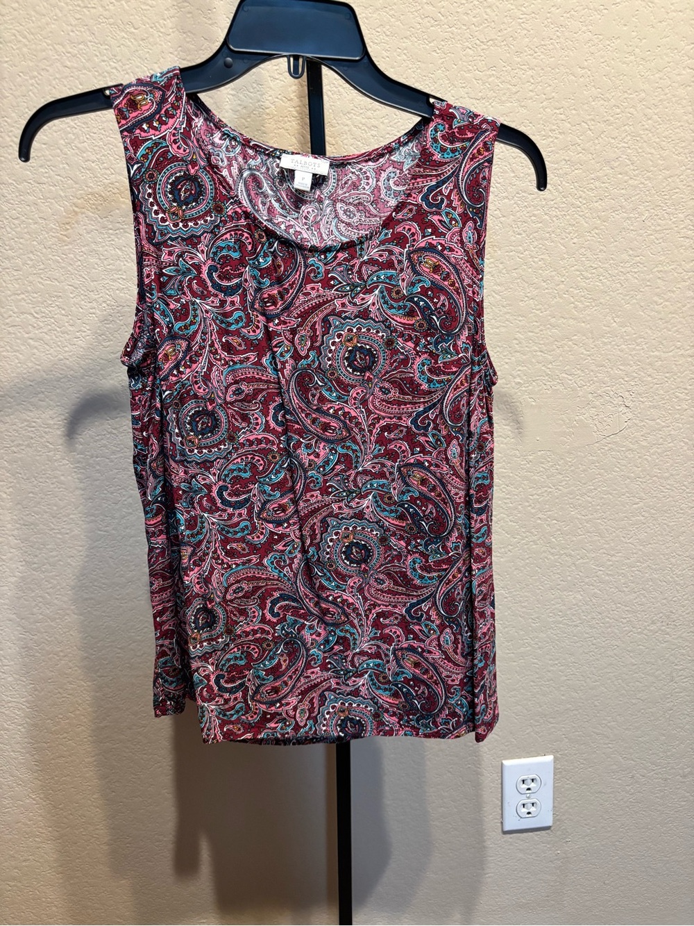 Talbots Paisley Sleeveless Tank Top in Burgundy and Teal